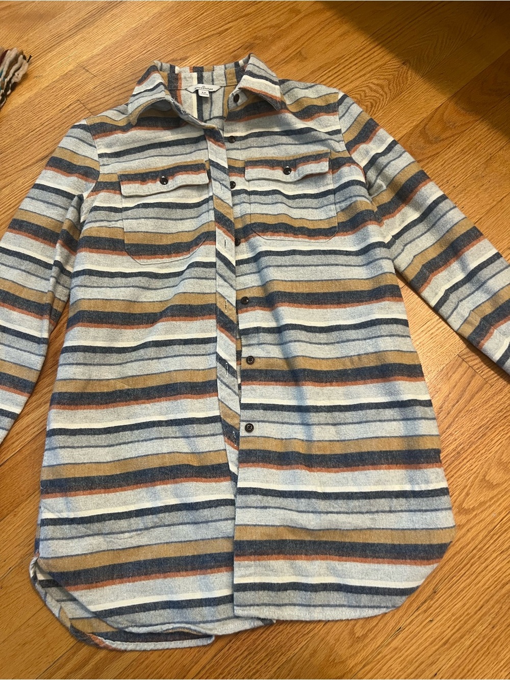 L.L Bean signatur Striped Button-Front Shirt in Cream, Navy & Rust